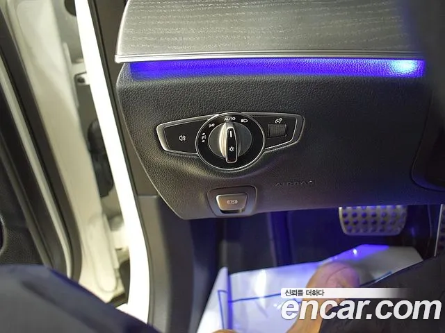 Mercedes-Benz E-Class — Фото автомобиля 13