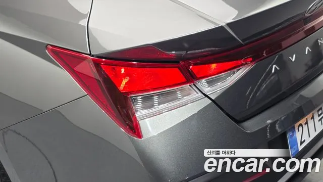Hyundai Avante CN7 — Фото автомобиля 8
