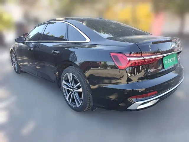 Audi A6L — Фото автомобиля 4