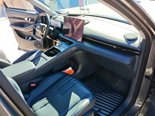 Geely Galaxy E5 — Фото автомобиля 9