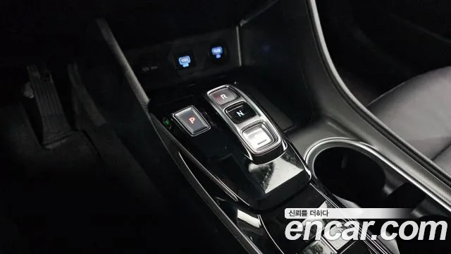 Hyundai Sonata — Фото автомобиля 9