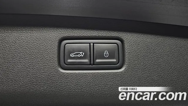 Genesis GV70 2.5T Бензин 2WD — Фото автомобиля 20