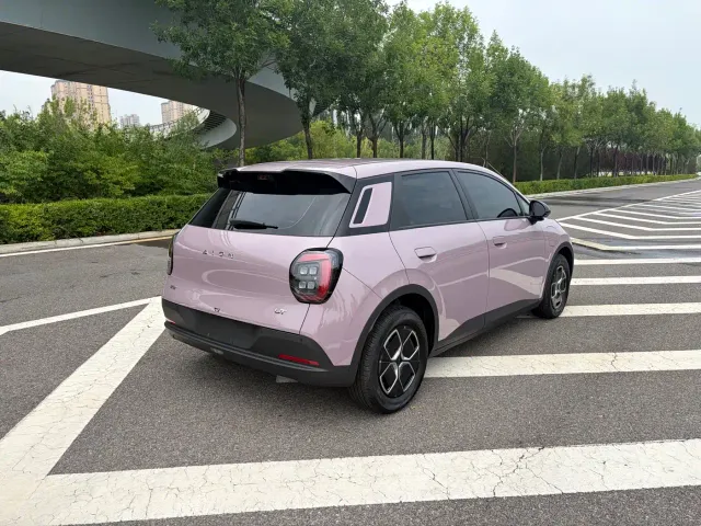 GAC AION UT super — Фото автомобиля 9