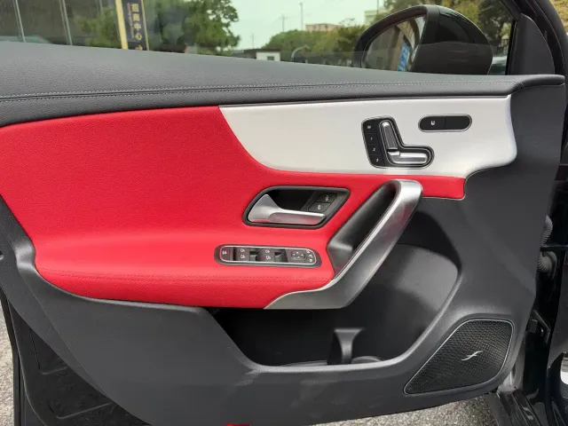 Mercedes-Benz A-Class AMG — Фото автомобиля 4