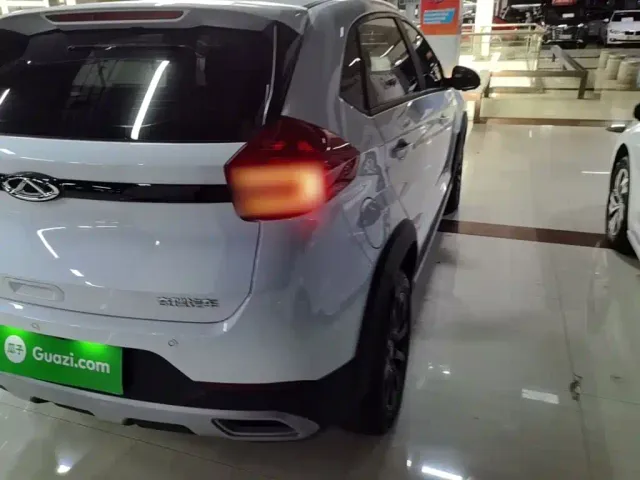 Chery Tiggo 3x — Фото автомобиля 7