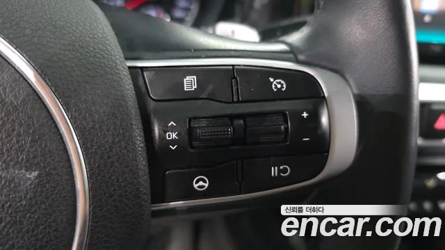 Kia K5 Generation 3 — Фото автомобиля 25