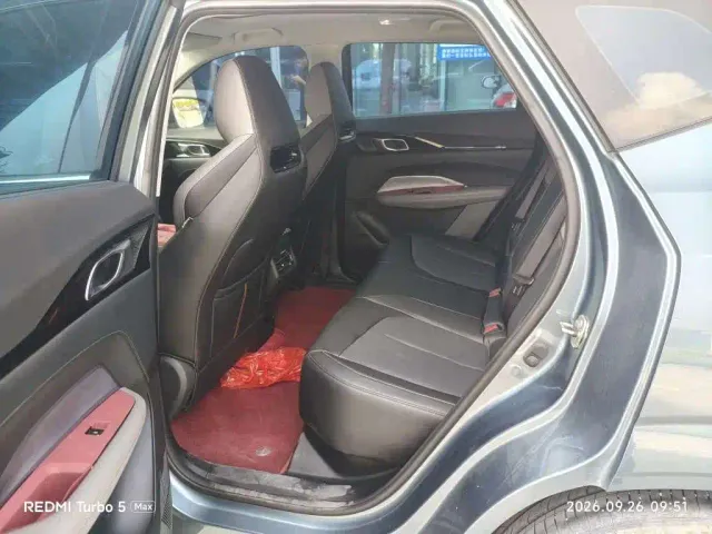 Changan Z6 — Фото автомобиля 7