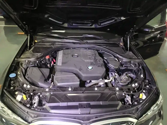 BMW 3 Series — Фото автомобиля 3