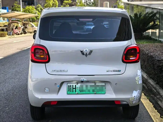 Wuling Hongguang Mini EV — Фото автомобиля 4