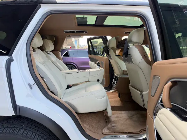 Land Rover Range Rover — Фото автомобиля 9