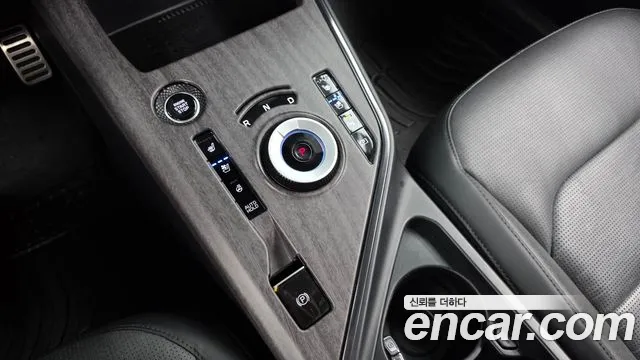 Kia Niro The All New Niro — Фото автомобиля 9