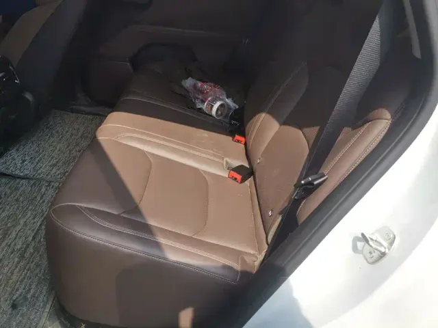 Wuling Starlight 560 — Фото автомобиля 11