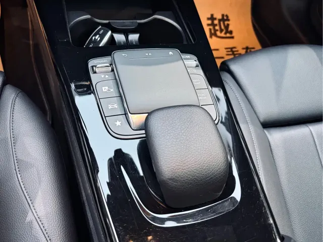 Mercedes-Benz A-Class — Фото автомобиля 15