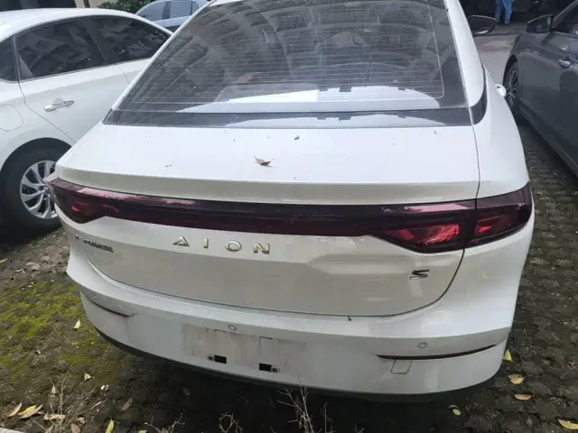 GAC Aion S — Фото автомобиля 5