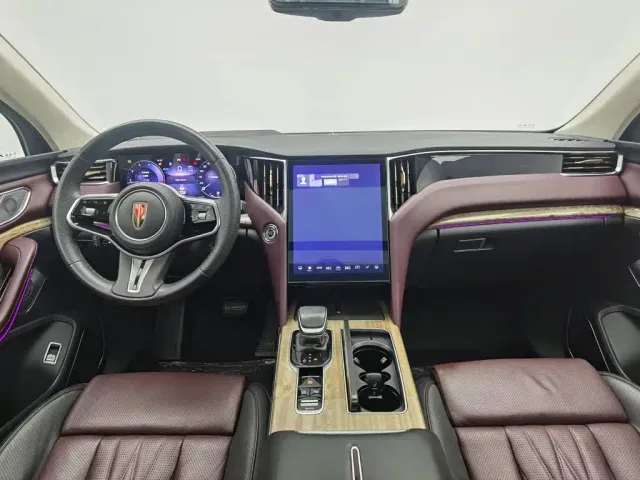 Hongqi Hongqi HS7 2023 2.0T Automatic 4WD Flag Leader Edition (6-seater) — Фото автомобиля 5