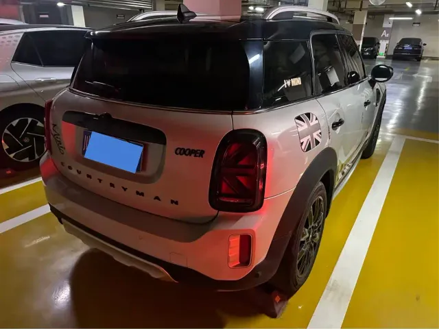 MINI Countryman — Фото автомобиля 2
