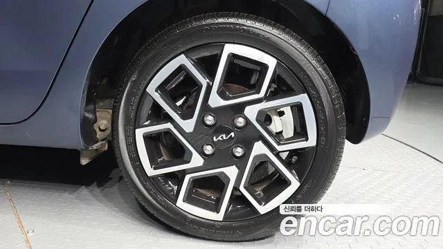 Kia RAY Новый Kia Ray Signature — Фото автомобиля 21