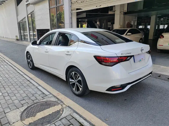 Nissan Sylphy — Фото автомобиля 6