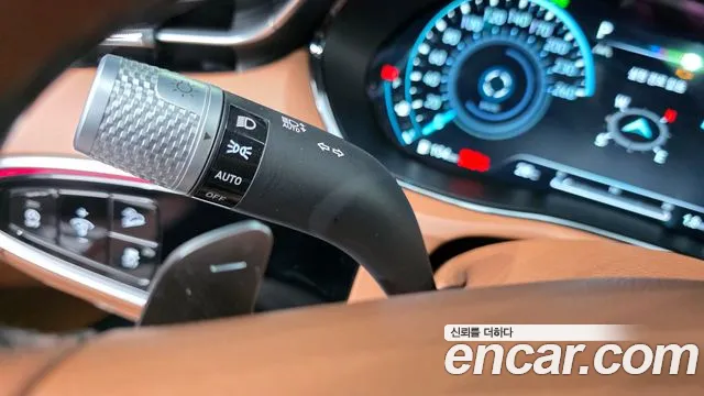 Genesis GV70 — Фото автомобиля 27