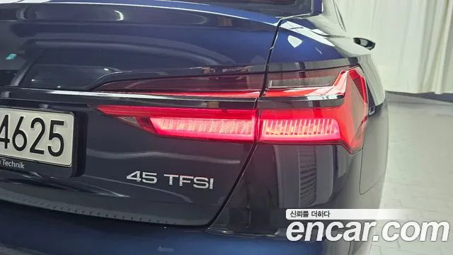 Audi A6 C8 — Фото автомобиля 8