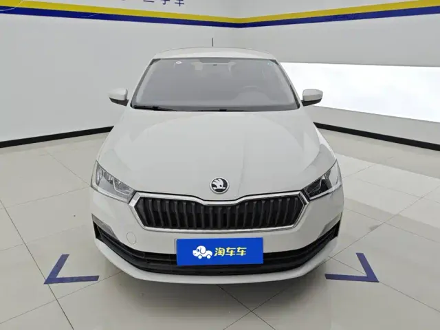 Škoda Rapid 2019 Facelift 1.5L Automatic Standard Version China VI — Фото автомобиля 2