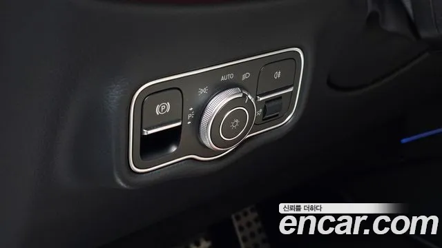 Mercedes-Benz G-Class — Фото автомобиля 17
