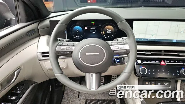 Hyundai Tucson Новый Tucson (NX4) Бензин 1.6 турбо 2WD — Фото автомобиля 9