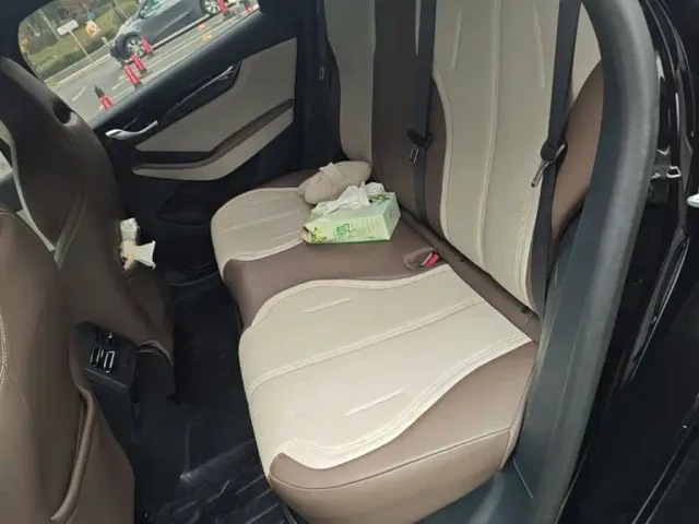 BYD Qin PLUS — Фото автомобиля 16