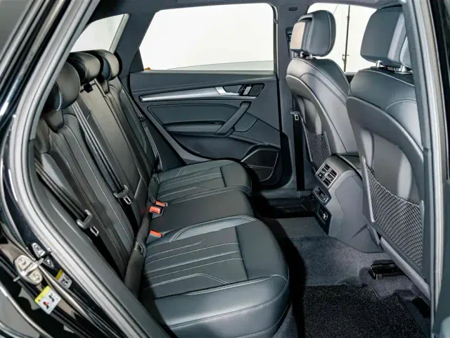 Audi Q5L — Фото автомобиля 21