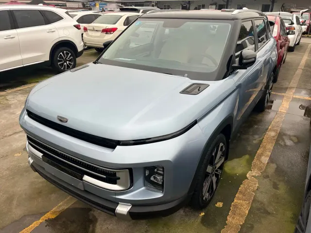 Фотография автомобиля — Geely ICON