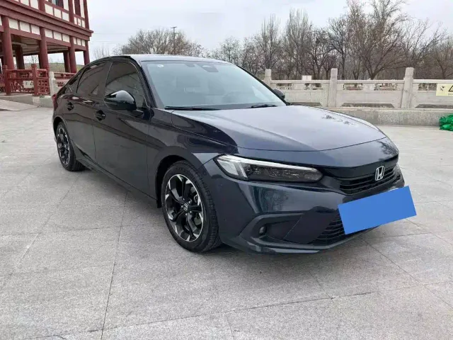Honda Civic — Фото автомобиля 3
