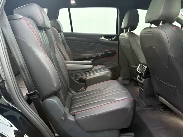 Volkswagen ID.6 X 2023 Ultimate Smart Long Range Edition — Фото автомобиля 14