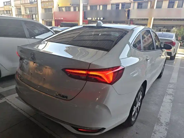 Buick Verano — Фото автомобиля 6
