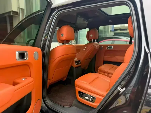 Li Auto L9 — Фото автомобиля 8