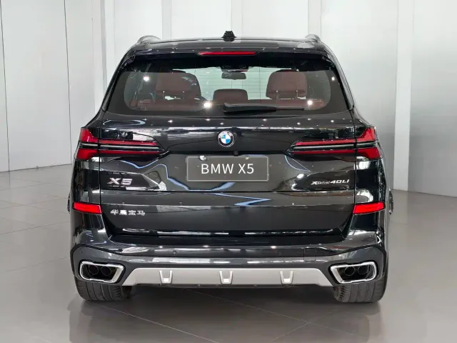 BMW X5 — Фото автомобиля 4