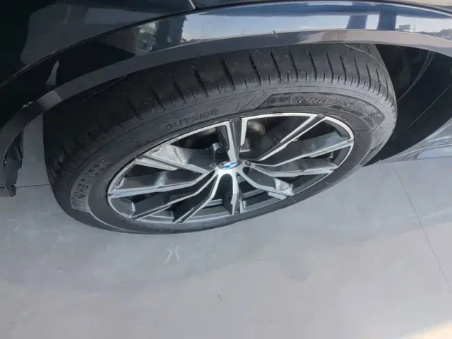 BMW X5 — Фото автомобиля 24