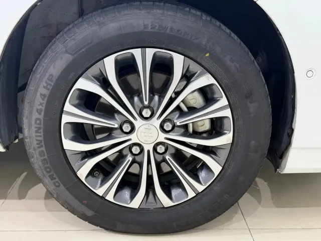 Buick Buick GL8 2022 Land Business Class 652T Smart Prestige — Фото автомобиля 14