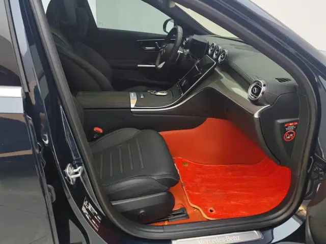 Mercedes-Benz C-Class — Фото автомобиля 8