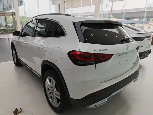 Mercedes-Benz GLA-Class — Фото автомобиля 4