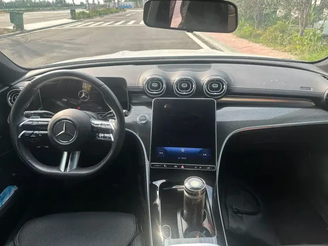 Mercedes-Benz C-Class — Фото автомобиля 4