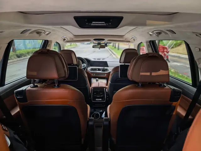BMW X7 — Фото автомобиля 18