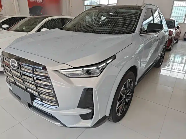 Фотография автомобиля — GAC Trumpchi GS4