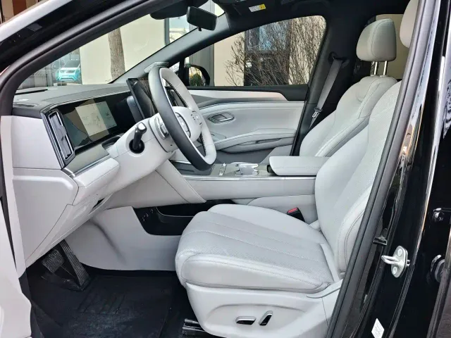 BYD Song Ultra — Фото автомобиля 4