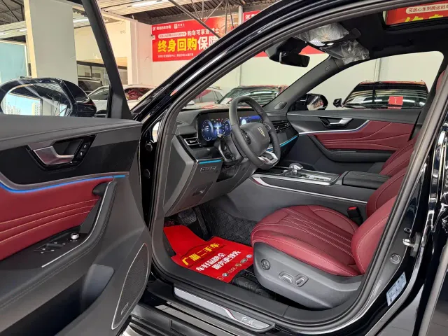 Hongqi HS5 — Фото автомобиля 7