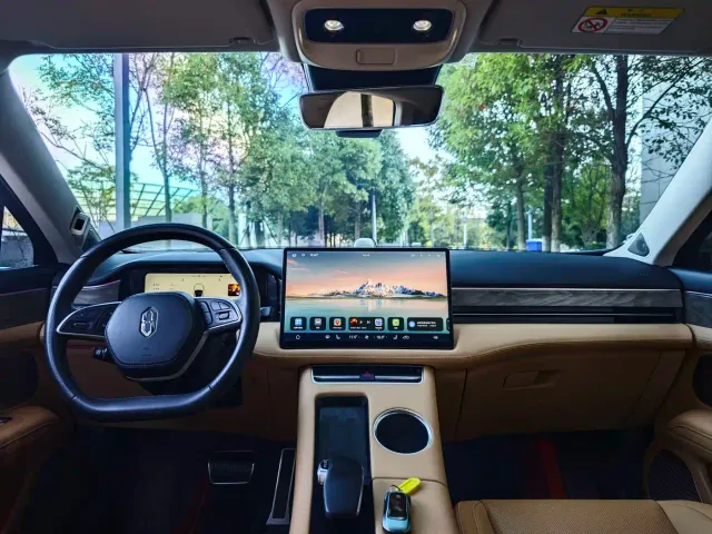 Aito M5 — Фото автомобиля 12