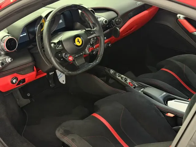 Ferrari F8 — Фото автомобиля 16