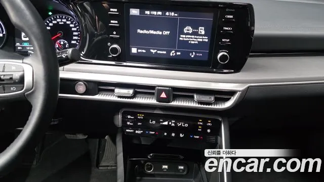 Kia K5 Generation 3 — Фото автомобиля 19