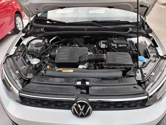 Volkswagen Lavida — Фото автомобиля 19