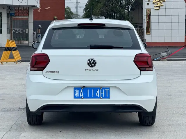 Volkswagen Polo — Фото автомобиля 10