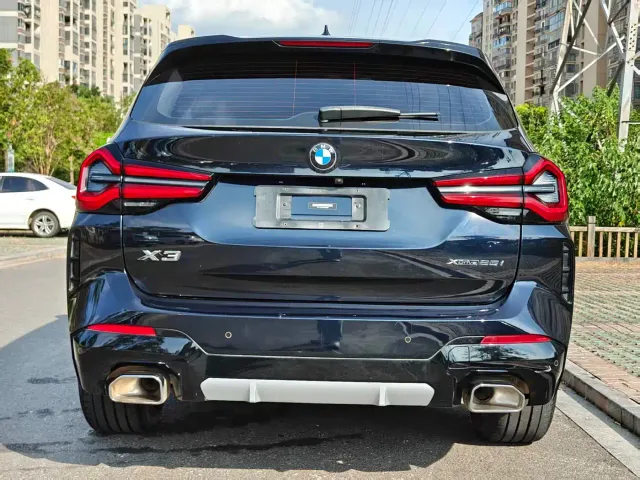 BMW X3 — Фото автомобиля 8